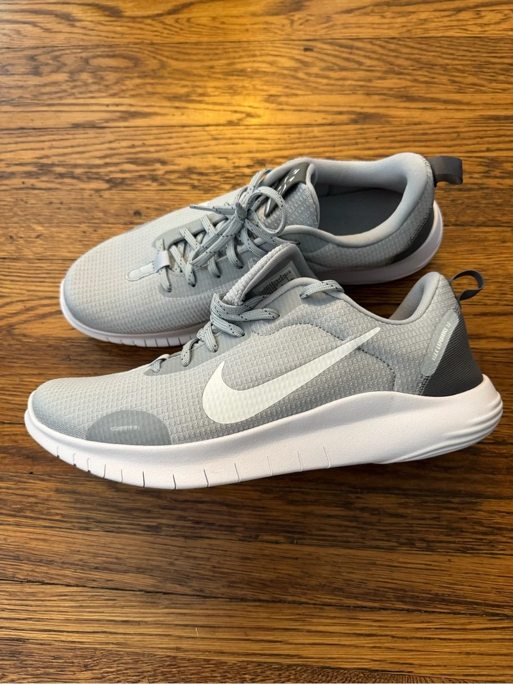 RARE Men's NIKE Flex Experience RN 12 DV0740 007 White/Wolf Gray Color